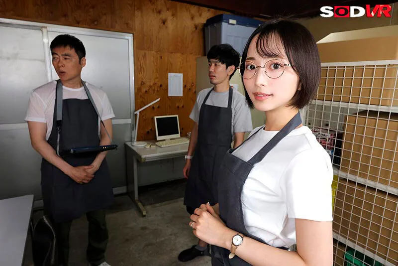 【VR】【8K】仕分け作業中にムラついたら、即ヌイてくれる倉庫パートの若妻Nさん。 サンプル画像7