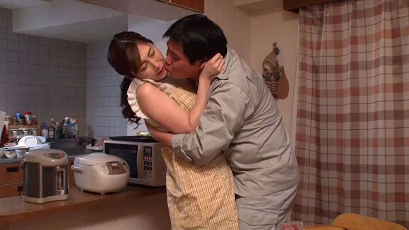 お義母さん、にょっ女房よりずっといいよ… 佐々木あき サンプル画像2