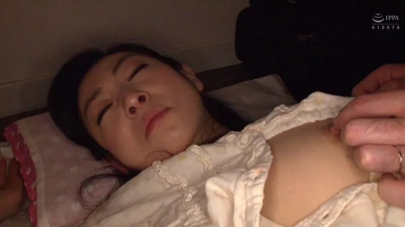お義母さん、にょっ女房よりずっといいよ… 小池絵美子 サンプル画像3