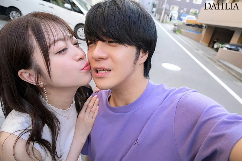母の友人にM男がバレて早漏チ○ポを痴女され続けたボク。 糸矢めい サンプル画像6
