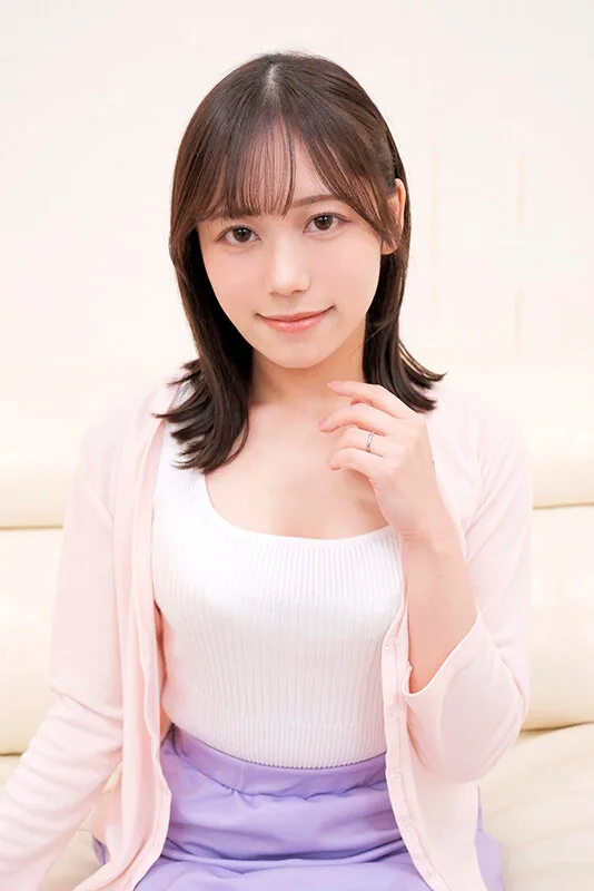 バブみある清楚な奥様が悩める男におっぱいちゅぱちゅぱ吸わせておチ○ポをよちよち甘やかし射精させる授乳手コキに挑戦！！母性溢れる授乳手コキでガチ勃起したおチ○ポをそのままヌルっと中出しセックス 小野寺舞 サンプル画像1
