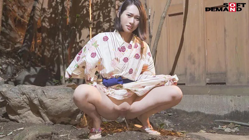 旦那には絶対ナイショの性癖。古都・京都からきたはんなりドM奥さん 三池小春 34歳 第4章 初めての放尿、露出プレイ ドマゾ人妻の新たな性が開花する 非日常な変態行為に過去最高にイキ果てる 一泊二日巣ごもり絶頂温泉旅行 サンプル画像7