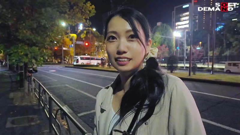 根っからの明るさで職場の絵画スクールはいつも笑顔で溢れてる 今村由美 34歳 素人人妻がAV初出演 サンプル画像17
