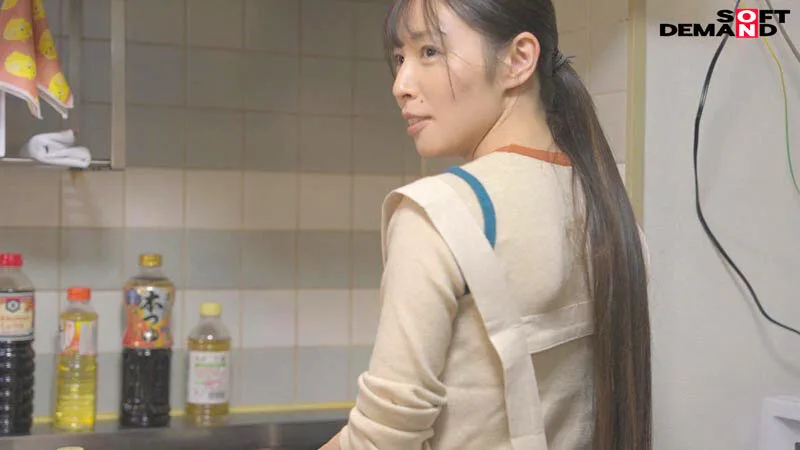 SNSフォロワー2万人 SODが見つけた史上最高の敏感ママさん 玉井晴香 33歳 AVDEBUT サンプル画像10