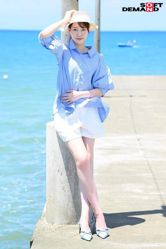 身長177cm 官能的で艶やかな美脚 高村澪 33歳 AV DEBUT サンプル画像2