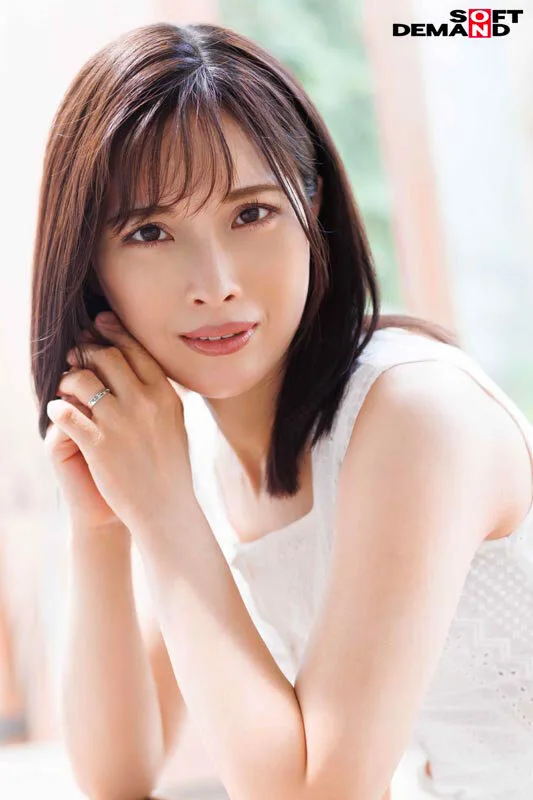 人一倍感じやすい乳首は息子を母乳で育てた証。 結婚18年目 中部地方在住 大学生のお母さん 奥井美郷 42歳 AVDEBUT サンプル画像2