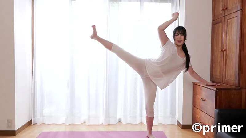 お綺麗ですね隣の奥様 覗かれたストレッチ 下平玲夏 サンプル画像10
