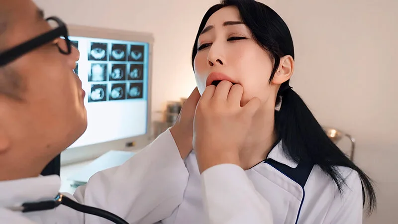 熟女看護師院内不倫~大人の診察~ 深月さん サンプル画像3