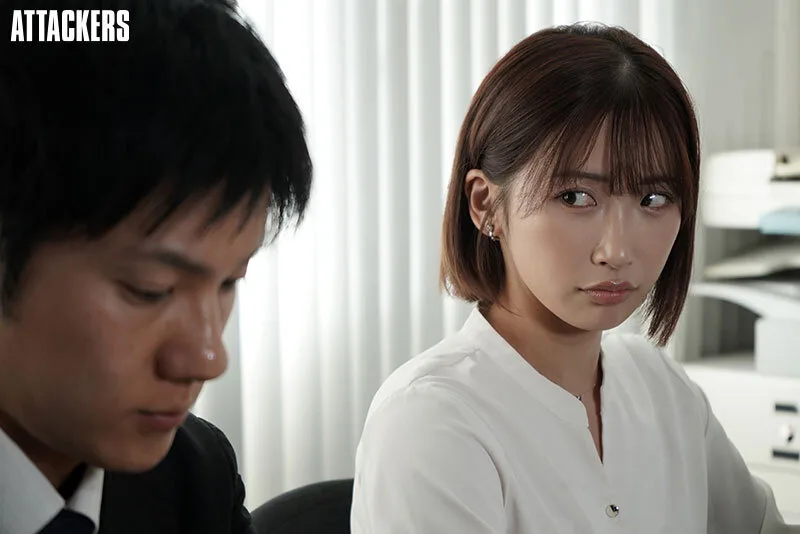 「コンドーム破けてたから責任取ってよ!」酔った勢いで会社の同僚とハメた日から、一夜限りの過ちの筈が何故か僕の彼女になっていて…。 美園和花 サンプル画像1