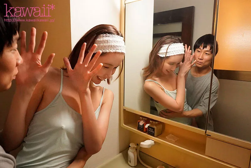 「シャワーだけ貸してあげよっか」 終電なくなり同僚女子社員の部屋に… 無防備すぎるおっぱいと生脚に興奮した僕はチラつく妻の存在が吹き飛ぶほど一晩中モウレツにハメ狂った… 天川そら サンプル画像7