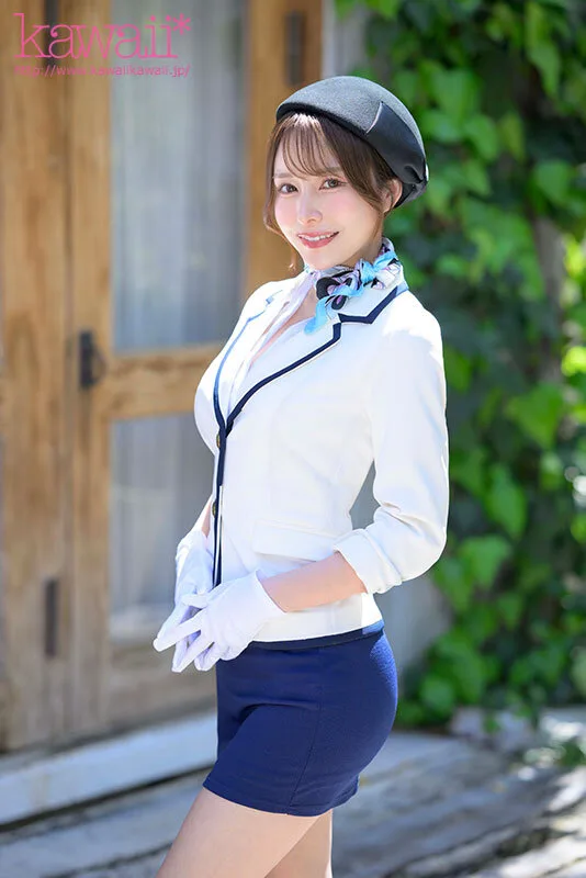バスガイド出張エステ沼 仕事で心身疲弊した私はすご腕マッサージおじさんの欲求不満解消イカセテクでしか満足できない体になってしまいました。 伊藤舞雪 サンプル画像1
