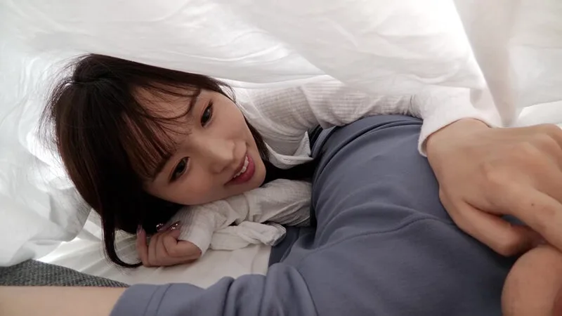 【4K】彼女の居ぬ間に彼女の姉に痴女られました… 新井リマ サンプル画像1