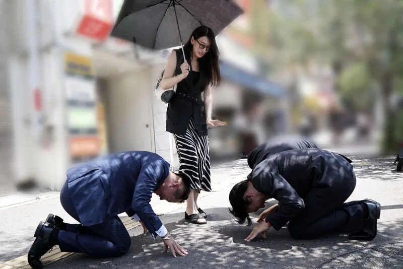 追跡 土下座ナンパ 絶叫 人妻ゴロシ 6 サンプル画像2