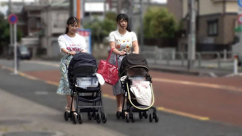 優しいママ友さん 童貞くんにハーレム3P筆おろし! サンプル画像1
