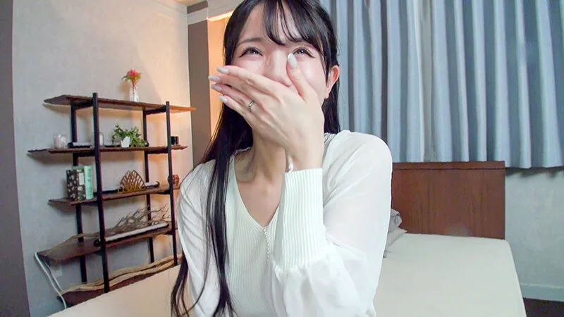SNSでナンパした人妻が、旦那以外の身体に興奮してドエロい本性さらけ出しちゃいました! 宮西ひかる サンプル画像2