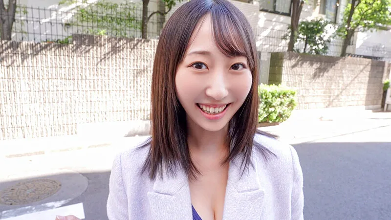 欲求不満な若妻がSNSで知り合った奥手男子を手籠めにする。 山下紗和 サンプル画像1