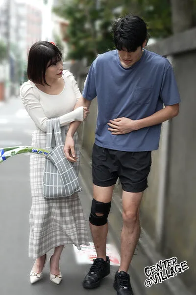 爆乳人妻は優しくて愛おしくて…セフレ以上恋人未満、叶わぬ恋に落ち、終わりを予感しながら何度も中出しSEXをした。 若宮はずき サンプル画像2