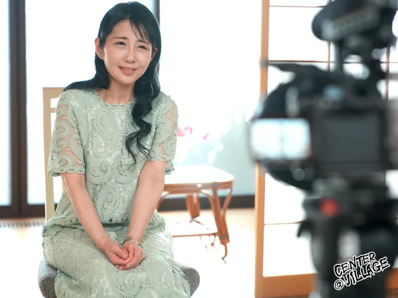 初撮り五十路妻ドキュメント 竹宮ちひろ サンプル画像2