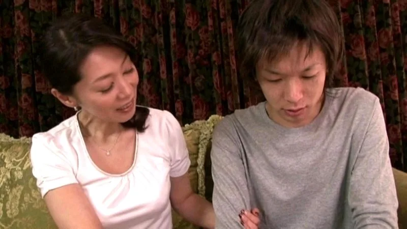 個人授業 ~憧れのおばさん 徳井泰子44歳~ サンプル画像4