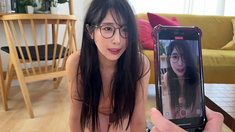 ホスト狂いのシンママは奴●気質の貢ぐちゃん。ドMご奉仕勘違い女。 小野坂ゆいか サンプル画像3