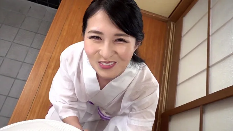 【人気】隣の奥さんの即フェラ抜き即挿入で中出し 姫川礼子 サンプル画像1