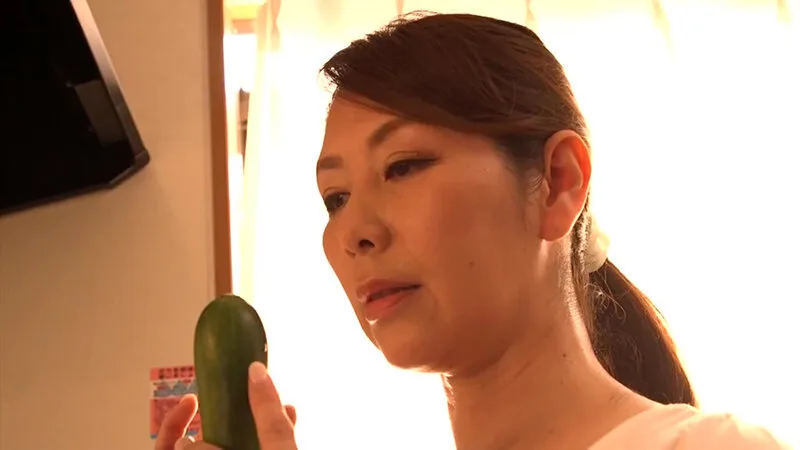 【巨尻】熟女のオナニー 翔田千里 サンプル画像1