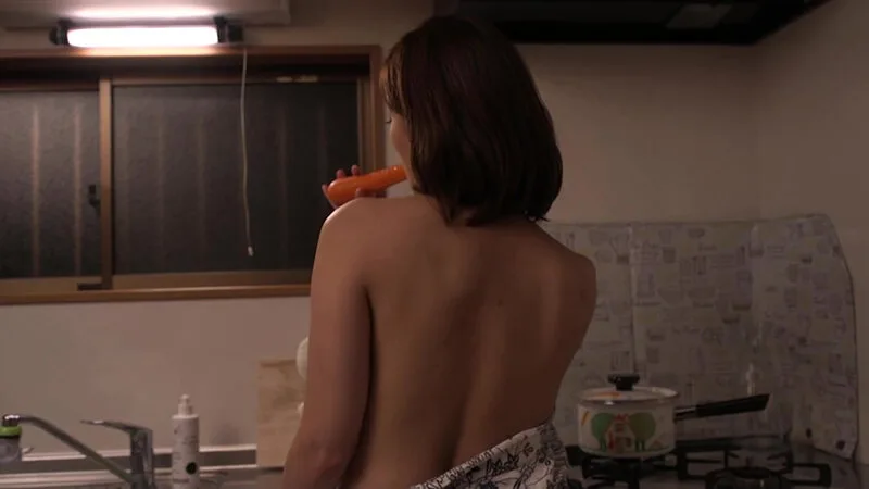 【四十路巨乳】一つ屋根の下の性交 池谷佳純 母オナニー見られ息子にヤラれる編 サンプル画像10