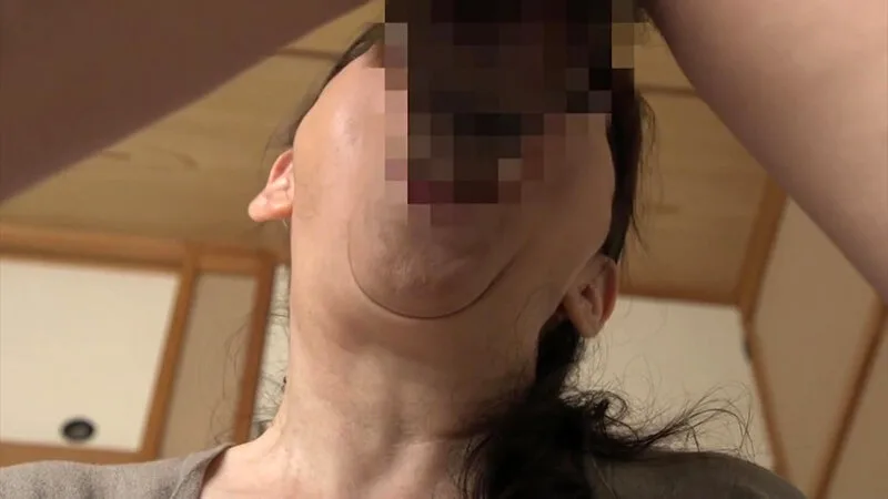 【娘婿を寝取った母】 加瀬まどか フェラだけで済まず押し倒される母編 サンプル画像2
