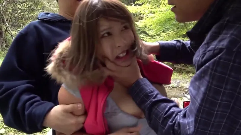 【ムリヤリ】男に遣られ泣き叫ぶ巨乳奥様 キャンプで見つけた巨乳人妻 永瀬愛菜 サンプル画像1