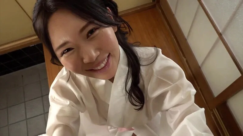 【人気】隣の奥さんの即フェラ抜き即挿入で中出し 美丘さとみ サンプル画像4