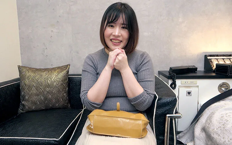 ド素人応募妻 最後は旦那を顧みずに自ら中出し懇願 高梨いおり サンプル画像1