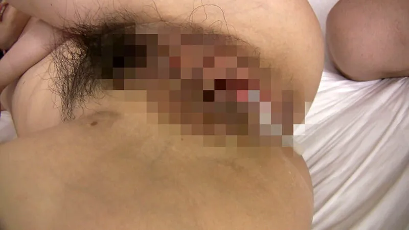 喘ぎ声が止まらない!どエロい衣装を着せられて発情する変態妻! サンプル画像20