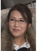 褐色肌の豊洲セレブ 新婚だけど身体は正直 車内淫タビューからホテルで若妻SEX！