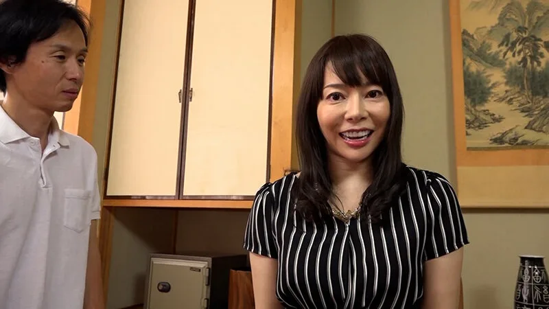 服の上からでもわかる美巨乳セレブ奥さまが刺激を求めてAV撮影に参加!愉しむSEXがしたいと本能丸出しぶっ飛び性交! サンプル画像1