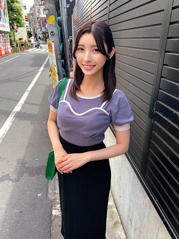 優しくて綺麗な育児中のママさん!「早漏に悩む童貞君の暴発改善のお手伝いしてくれませんか?」 母性溢れる可愛いママさんが早漏すぎる童貞君にムラムラ膣キュンしちゃって生中出し筆おろしSPECIAL!かなさん さあやさん サンプル画像1