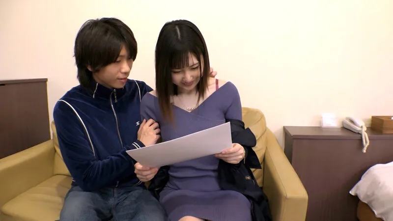 F乳えちえち人妻美女の突撃 逆 取材!!】【性欲×知性のミックスえちょなヤリマン人妻】【取材と称して他人棒観察!!不貞SEX!!】Fパイ美人妻はなんと官能小説家の…ヤリマン参上!!新妻なのに欲求不満!!取材の意味も込めて!?他人棒を味見&味見で浮気… 島崎星羅 サンプル画像3