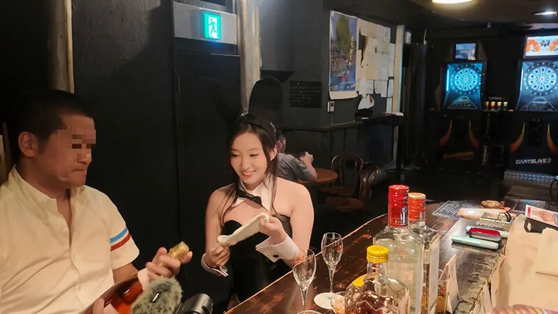 止まらない誘惑 天性の小悪魔バニーのチンデレ淫語 月野かすみ サンプル画像1