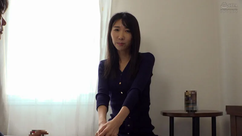 性欲こじらせマゾ妻 チクビ勃起モンスター&感度最大 チ○ポの言いなりマダム 森田紅音 サンプル画像1