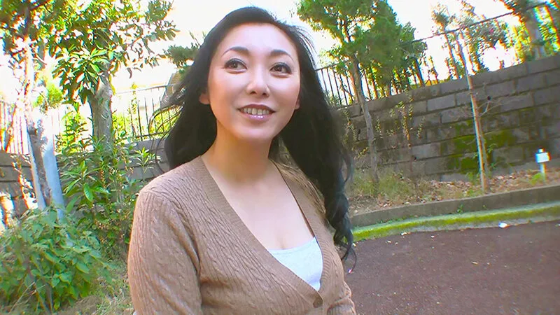 いやらしい五十路はお嫌いですか?【念願のAV出演】情熱的な性欲溢れるセックス 感度極まる熟女5人15 サンプル画像15