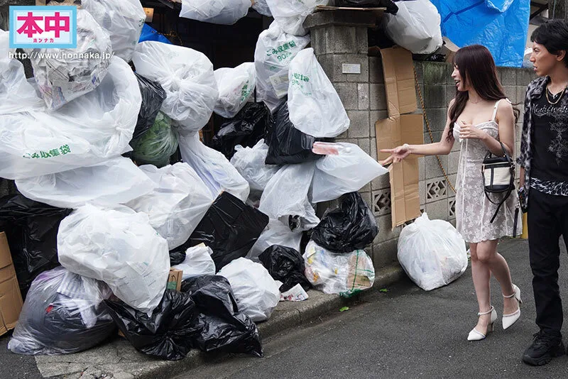 ワシの子種で孕めッ! 俺のゴミ部屋をバカにした港区パリピ女を取っ捕まえて、媚薬を使ってブリブリ精子逆流するまでキメセク中出しホールドしてやった。 七瀬アリス サンプル画像1