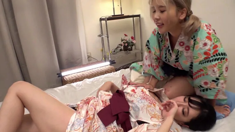 熟女レズ ヨガりまくり ヨガ教室のエロ先生と生徒さん(JLZ-063) サンプル画像17