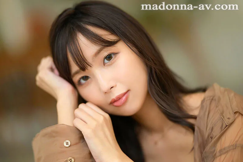 市来まひろ マドンナ専属 The First Anniversary 8時間 ～美少女から色気溢れる大人のオンナへ成長を遂げる13本番SPECIAL～ サンプル画像1