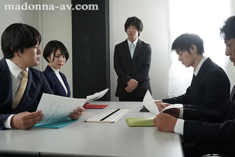 クレーム対応NTR 取引先のセクハラ部下と妻の【閲覧注意】寝取られ話 七瀬川遥 サンプル画像1