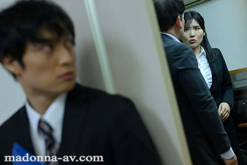 「アンタの奥さん、最高だったよ」 3ヶ月で辞めた新入社員の退職届に書かれた想定外のNTR話 神宮寺ナオ サンプル画像1