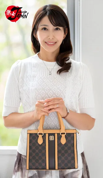 極上！！五十路奥さま初脱ぎAVドキュメント 日登美さつき サンプル画像3