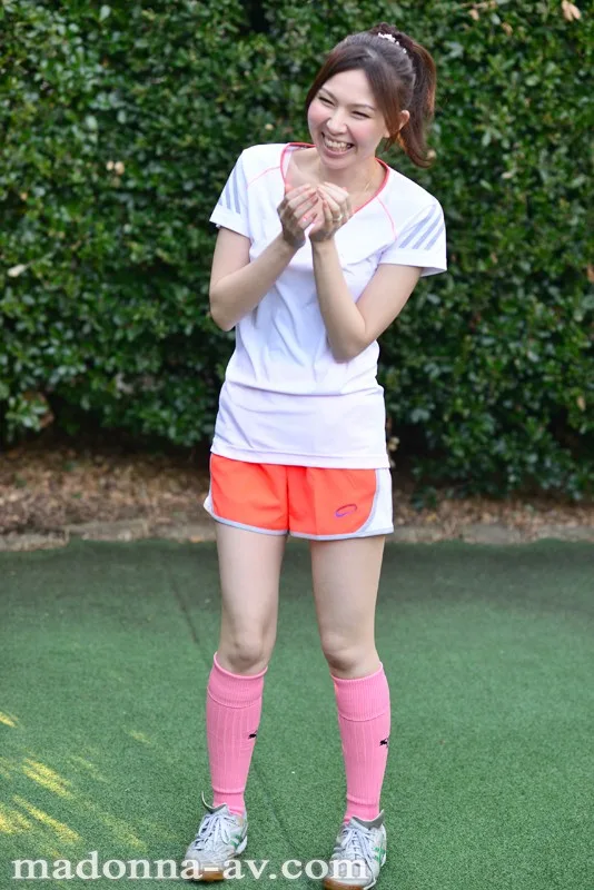 今日、あなたの妻がAVデビューします。 篠宮奈津子 サンプル画像5