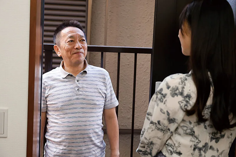 義父に弄ばれた一週間 快感の虜になった巨乳若妻 小野坂ゆいか サンプル画像1