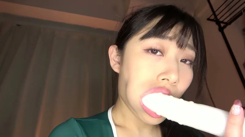 【4K】隣の奥様は美巨乳インストラクター 爆乳肉感ボディで大胆誘惑 夢にまで見た神展開で禁断中出し不倫SEX 小梅えな サンプル画像11