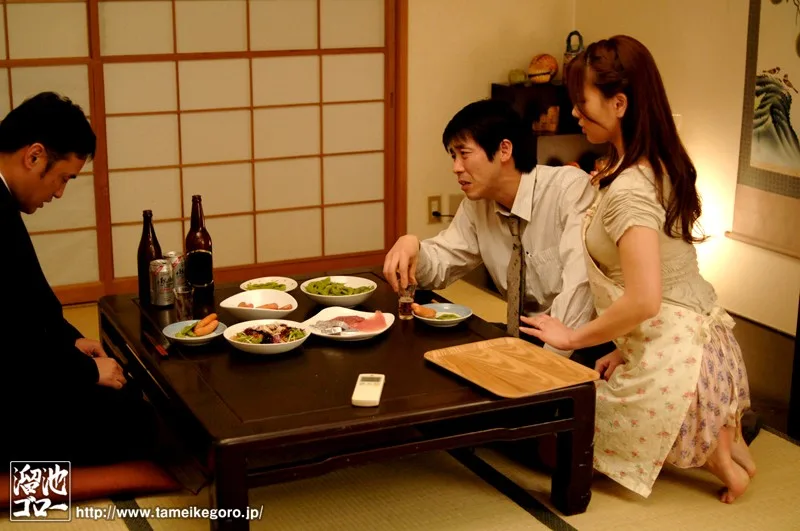 肉欲暗示 催●によって堕ちた上司の妻 向井恋 サンプル画像8