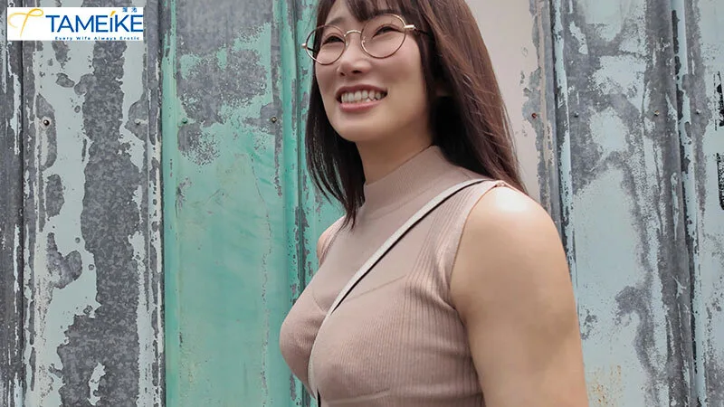 ド変態人妻がイキ急いで死ぬほど気持ちいいSEXをヤリまくるAVデビュー 森亜秋 サンプル画像1